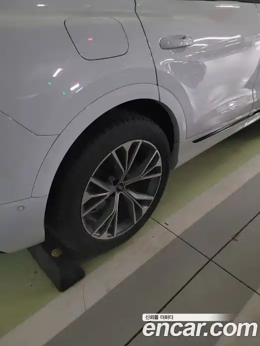 Audi Q8 2022 3.0 Автомат в Москве № 163982, фото 10