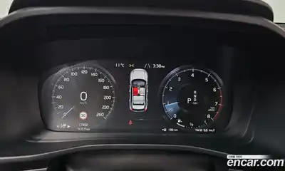 Volvo XC40 2019 2.0 Автомат в Москве № 164268, миниатюра 8