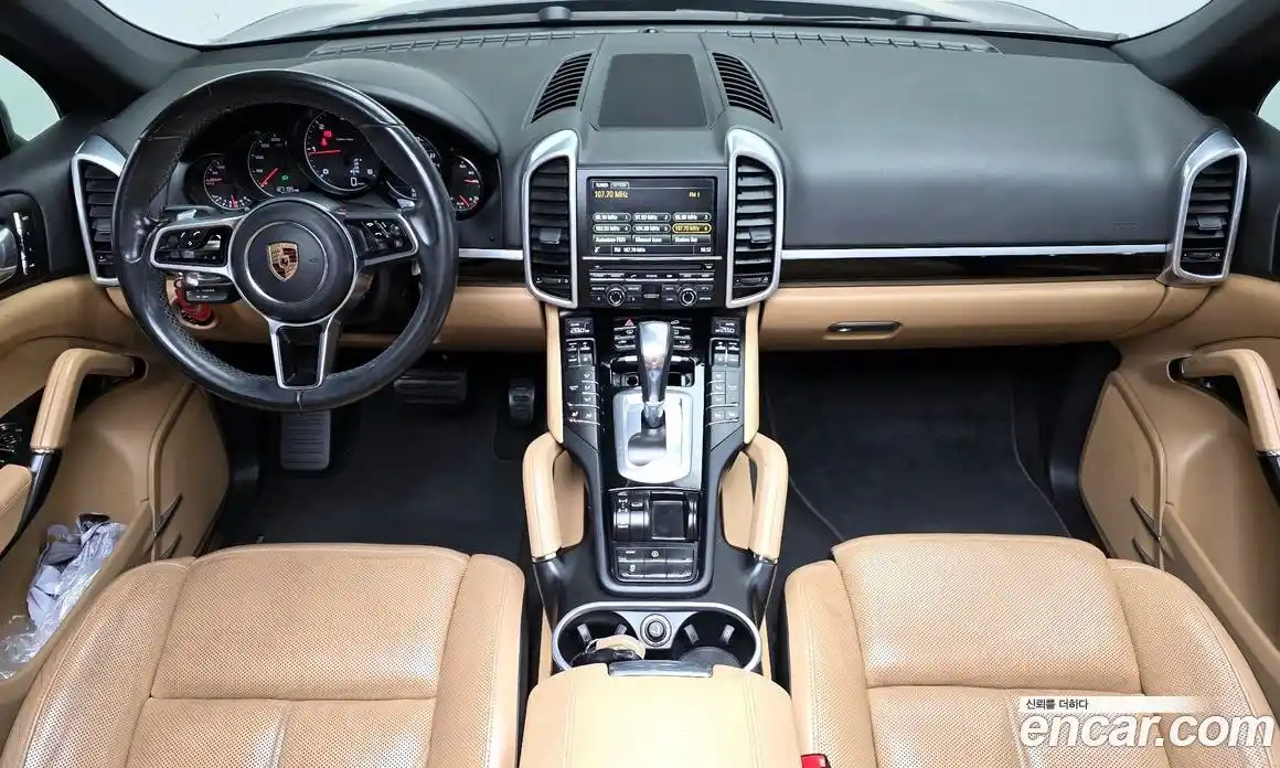 Porsche Cayenne 2016 3.0 Автомат в Москве № 165546, фото 15
