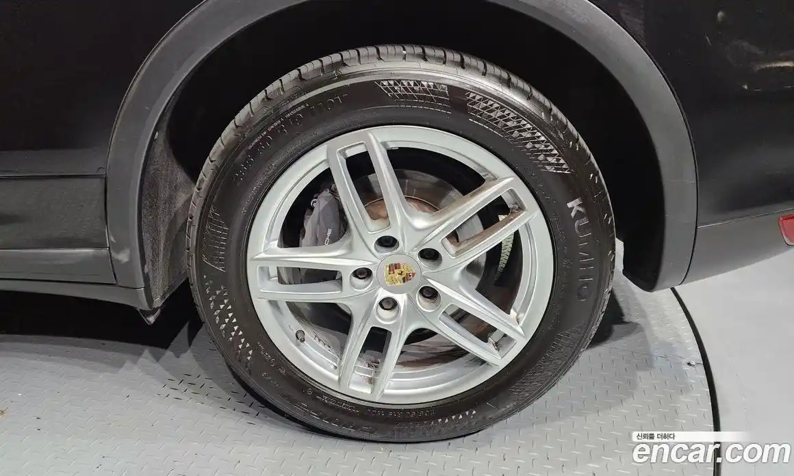 Porsche Cayenne 2014 3.0 Автомат в Москве № 165708, фото 1