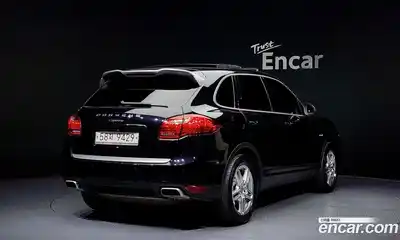 Porsche Cayenne 2014 3.0 Автомат в Москве № 165708, миниатюра 3