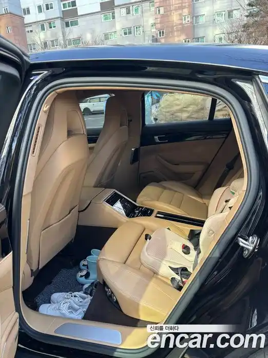 Porsche Panamera 2018 2.9 Автомат в Москве № 165920, фото 14