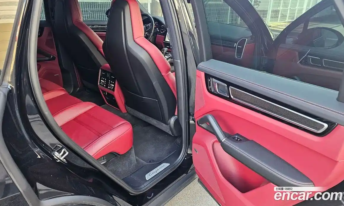 Porsche Cayenne 2019 3.0 Автомат в Москве № 165921, фото 11