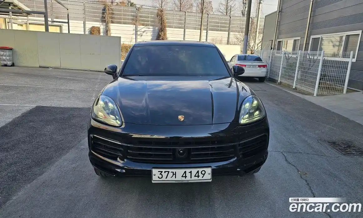 Porsche Cayenne 2019 3.0 Автомат в Москве № 165921, фото 3