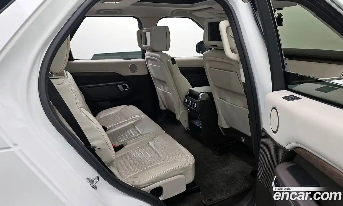 Land Rover Discovery 2018 3.0 Автомат в Москве № 166418, фото 11