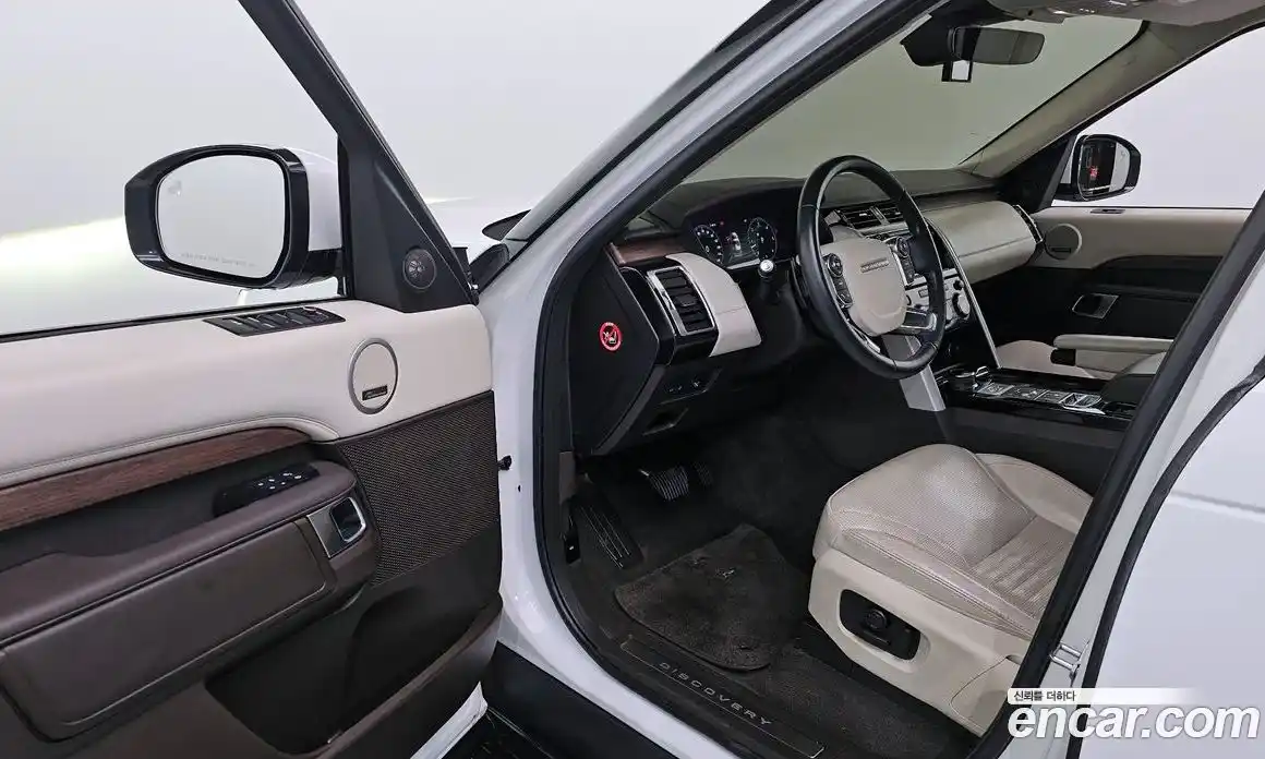 Land Rover Discovery 2018 3.0 Автомат в Москве № 166418, фото 3
