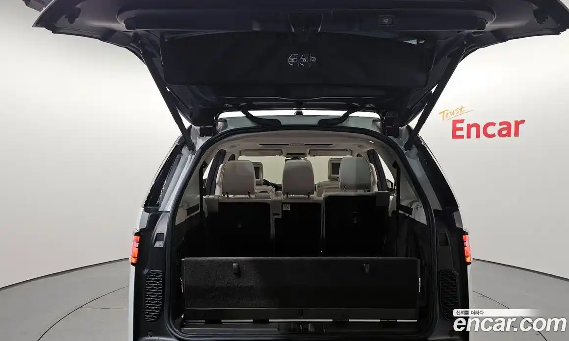 Land Rover Discovery 2018 3.0 Автомат в Москве № 166418, фото 7