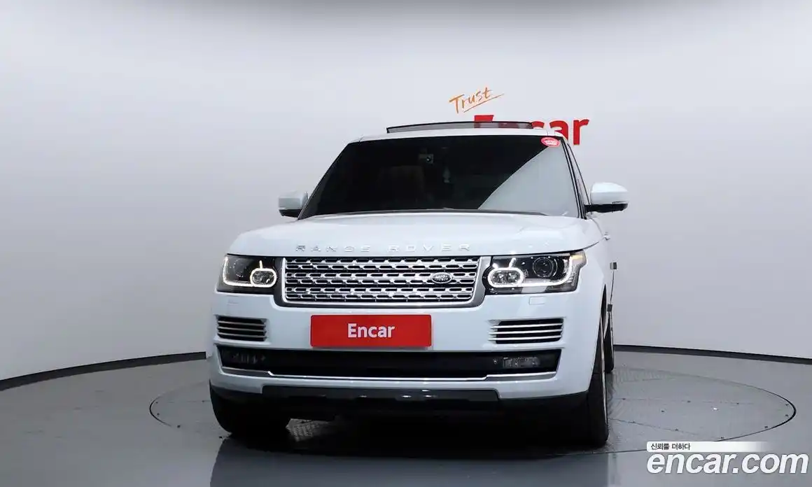 Land Rover Range-Rover 2015 4.4 Автомат в Москве № 166670, фото 7