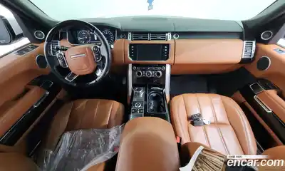 Land Rover Range-Rover 2015 4.4 Автомат в Москве № 166670, миниатюра 9