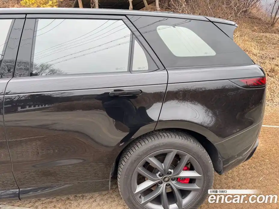 Land Rover Range-Rover Sport 2024 3.0 Автомат в Москве № 166754, фото 4