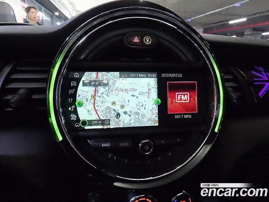 Mini Cooper 2019 2.0 Автомат в Москве № 167463, фото 14