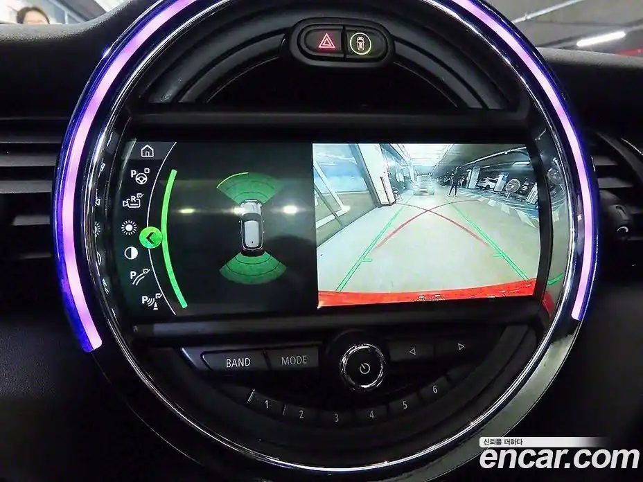 Mini Cooper 2019 2.0 Автомат в Москве № 167463, фото 15