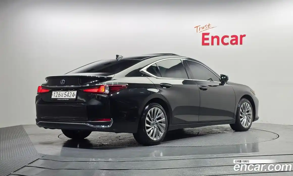 Lexus ES 2025 2.5 Автомат в Москве № 168003, фото 13