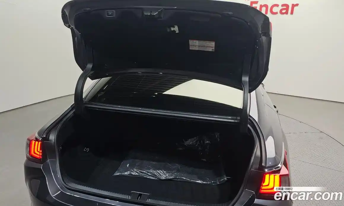 Lexus ES 2023 2.5 Автомат в Москве № 168086, фото 5