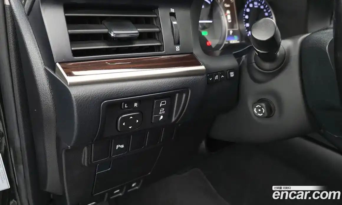 Lexus ES 2017 2.5 Автомат в Москве № 168271, фото 14