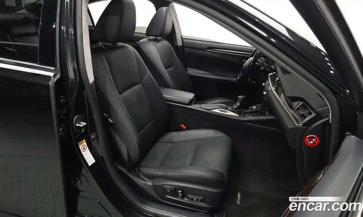 Lexus ES 2017 2.5 Автомат в Москве № 168271, фото 10