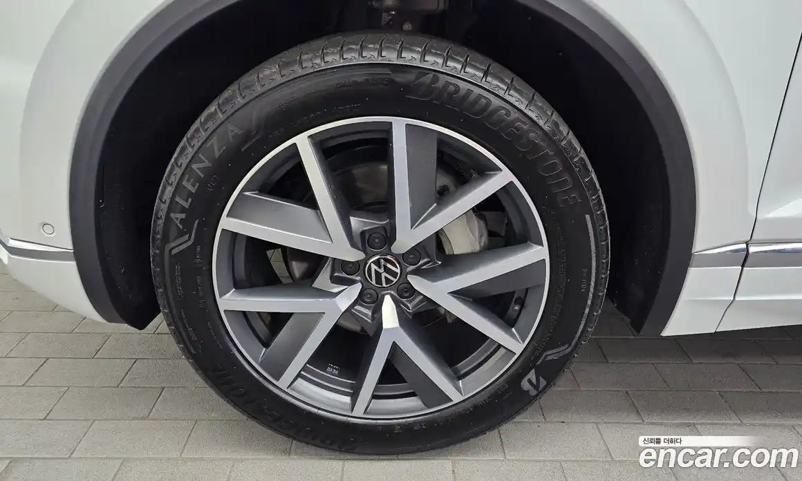 Volkswagen Touareg 2023 3.0 Автомат в Москве № 168449, фото 5