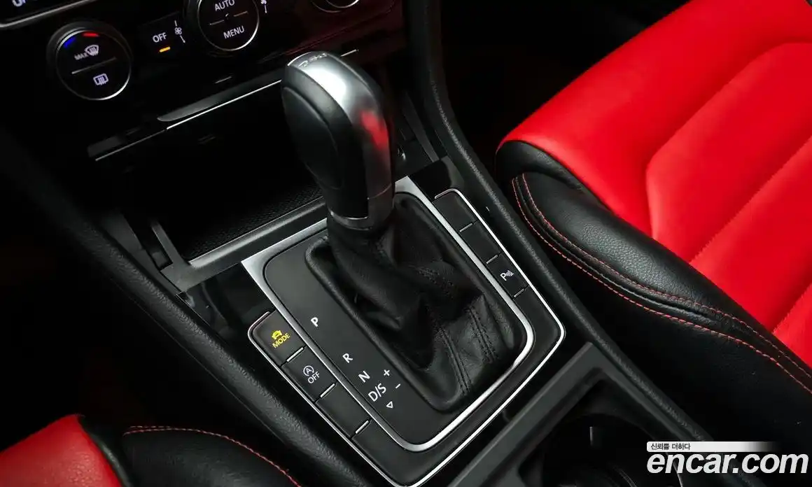 Volkswagen Golf 2016 2.0 Автомат в Москве № 168742, фото 17