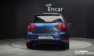 Volkswagen Golf 2016 2.0 Автомат в Москве № 168742, миниатюра 6