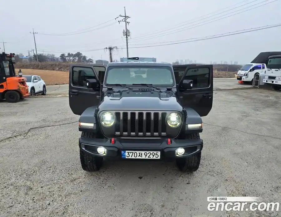 Jeep Wrangler 2022 2.0 Автомат в Москве № 169378, фото 1
