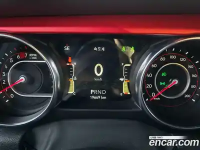 Jeep Wrangler 2022 2.0 Автомат в Москве № 169378, миниатюра 8