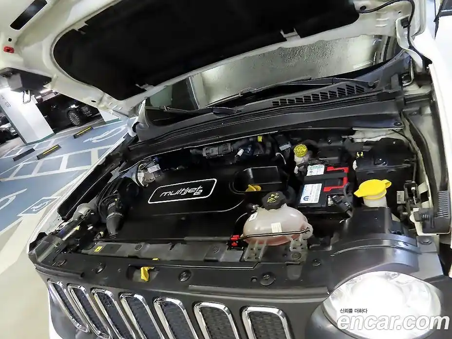 Jeep Renegade 2016 2.0 Автомат в Москве № 169767, фото 18