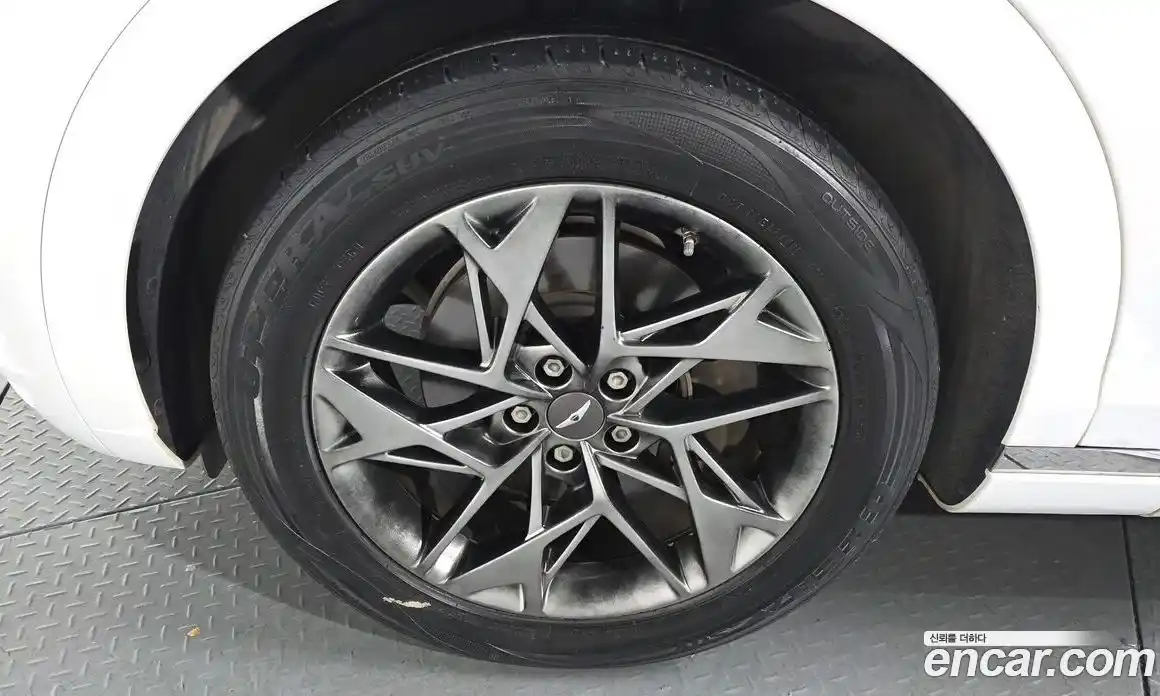 Genesis GV70 2021 2.2 Автомат в Москве № 16981, фото 1