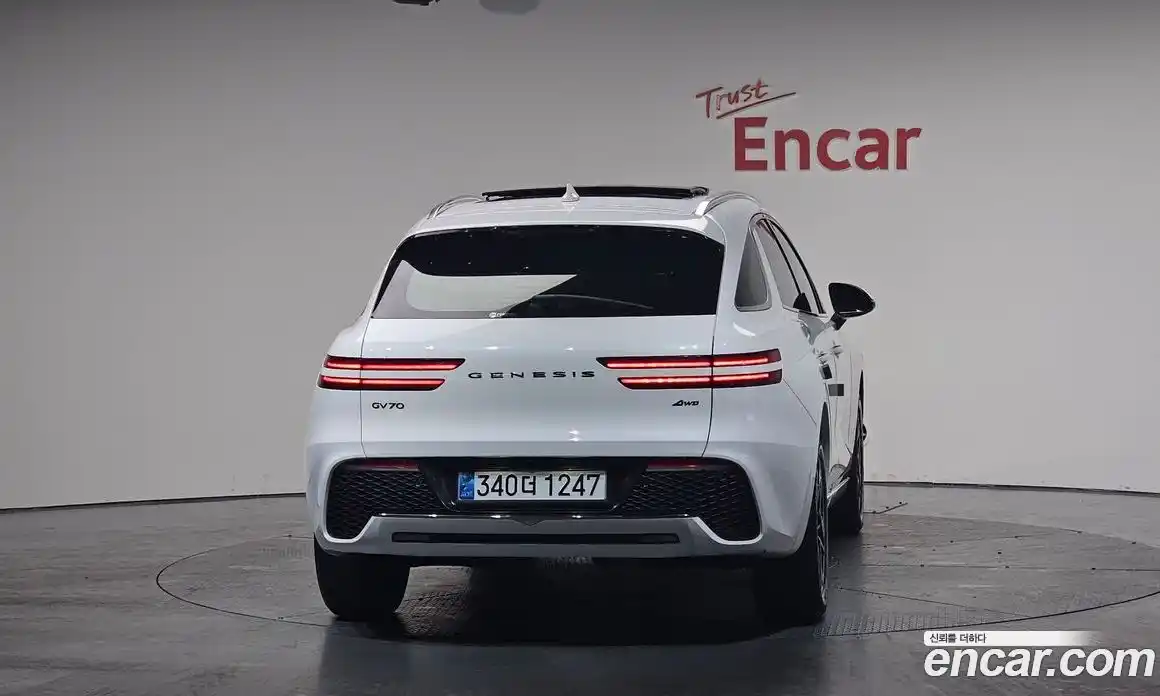 Genesis GV70 2021 2.2 Автомат в Москве № 16981, фото 14