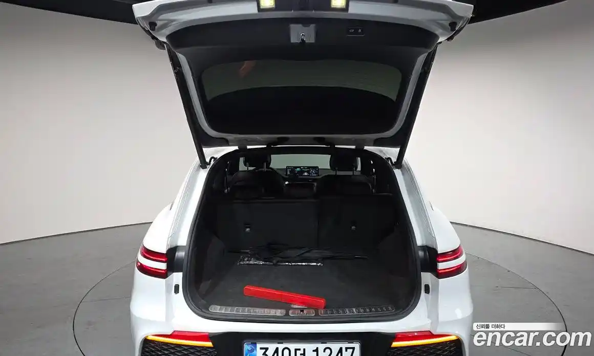 Genesis GV70 2021 2.2 Автомат в Москве № 16981, фото 7