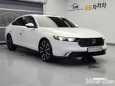 Honda Accord 2023 2.0 Автомат в Москве № 170699, миниатюра 4