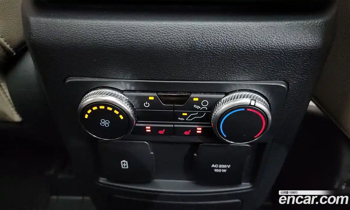 Ford Explorer 2023 2.3 Автомат в Москве № 170732, фото 18