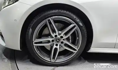 Mercedes-Benz E-Class, 2020