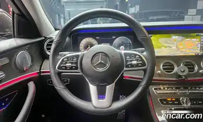 Mercedes-Benz E-Class 2020 2.0 Автомат в Москве № 172860, миниатюра 9