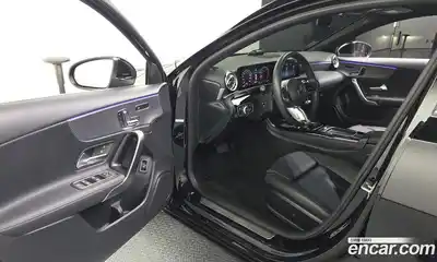 Mercedes-Benz A-Class 2024 2.0 Автомат в Москве № 176806, миниатюра 12