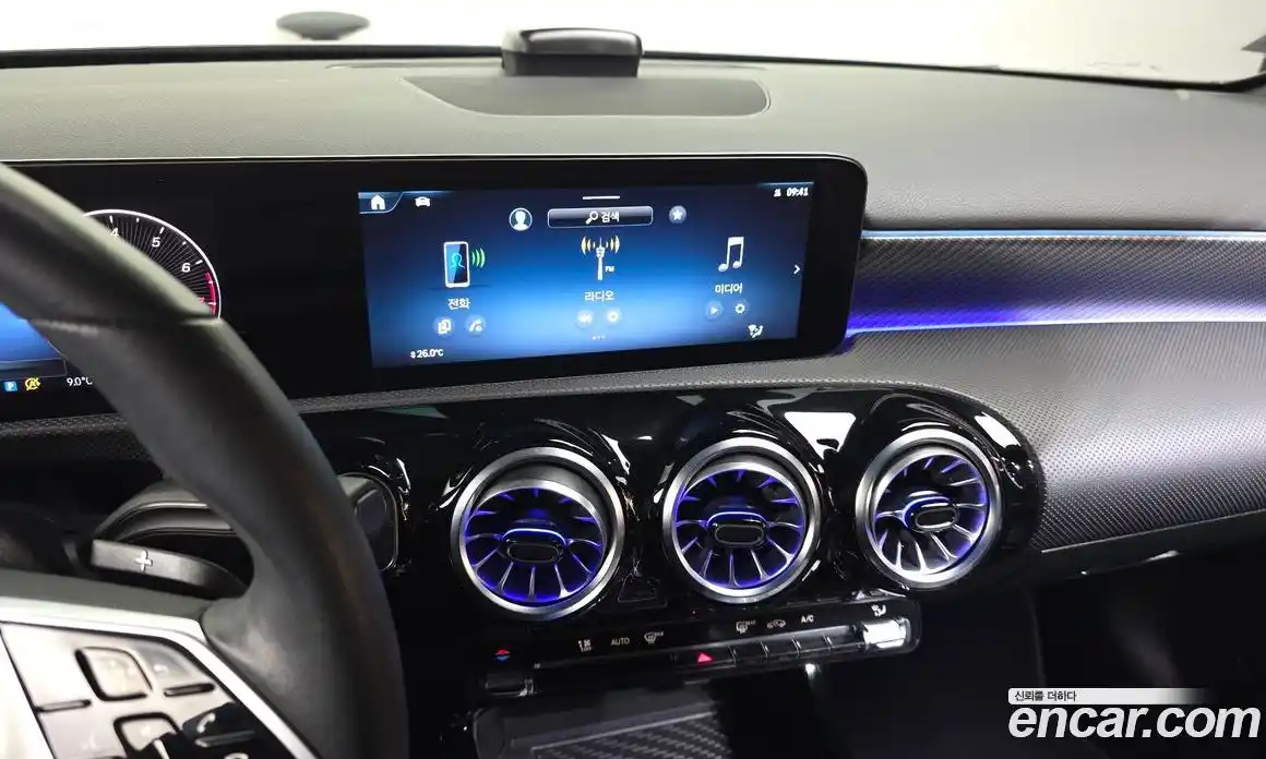 Mercedes-Benz A-Class 2024 2.0 Автомат в Москве № 176806, фото 15