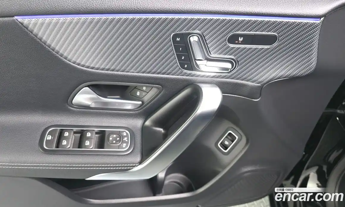 Mercedes-Benz A-Class 2024 2.0 Автомат в Москве № 176806, фото 7