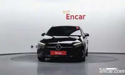 Mercedes-Benz A-Class 2024 2.0 Автомат в Москве № 176806, миниатюра 10