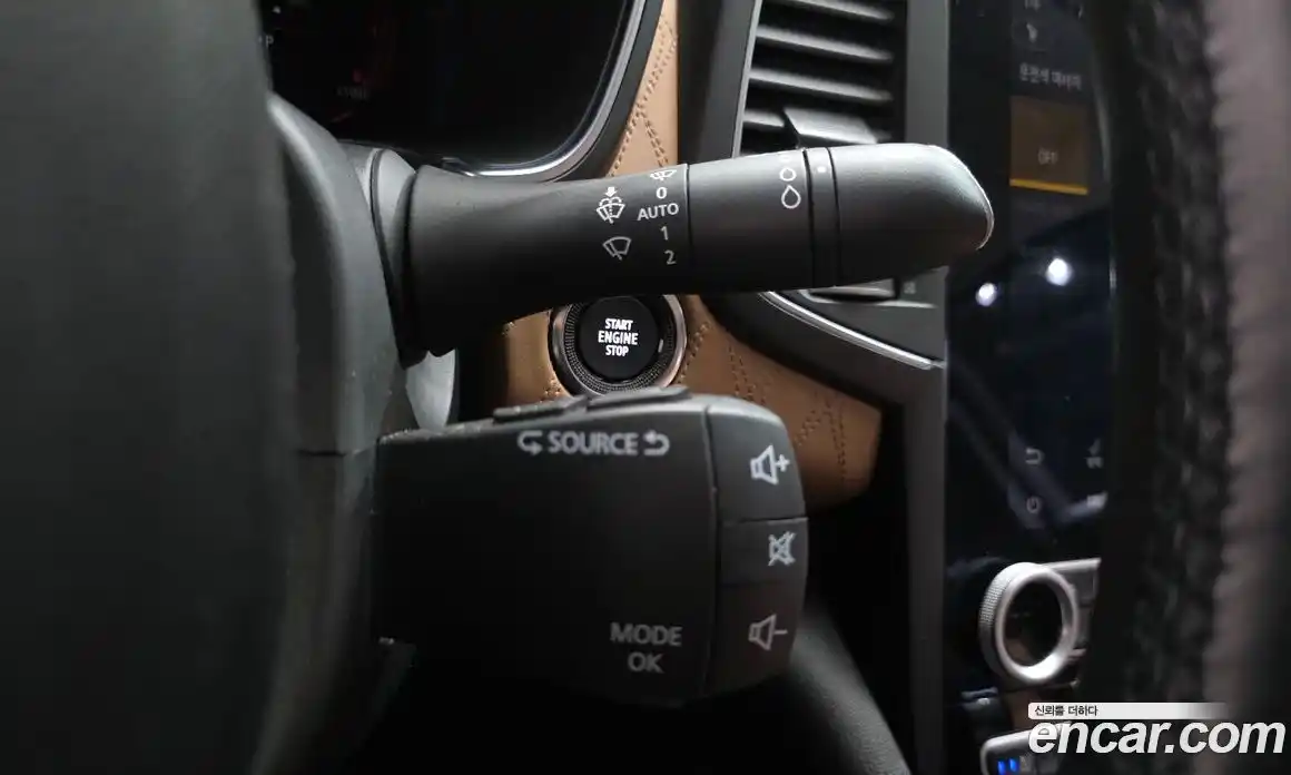 Renault SM6 2022 1.8 Автомат в Москве № 180034, фото 17