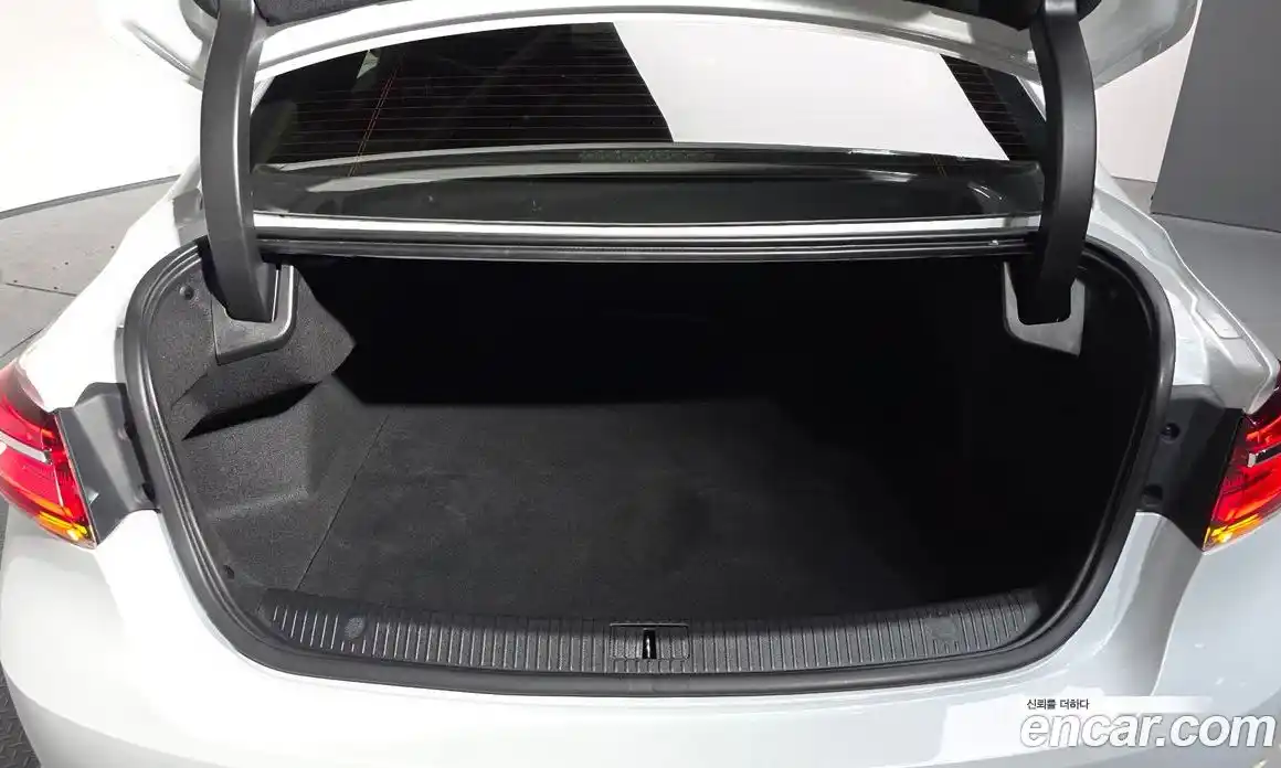 Renault SM6 2022 1.8 Автомат в Москве № 180034, фото 20