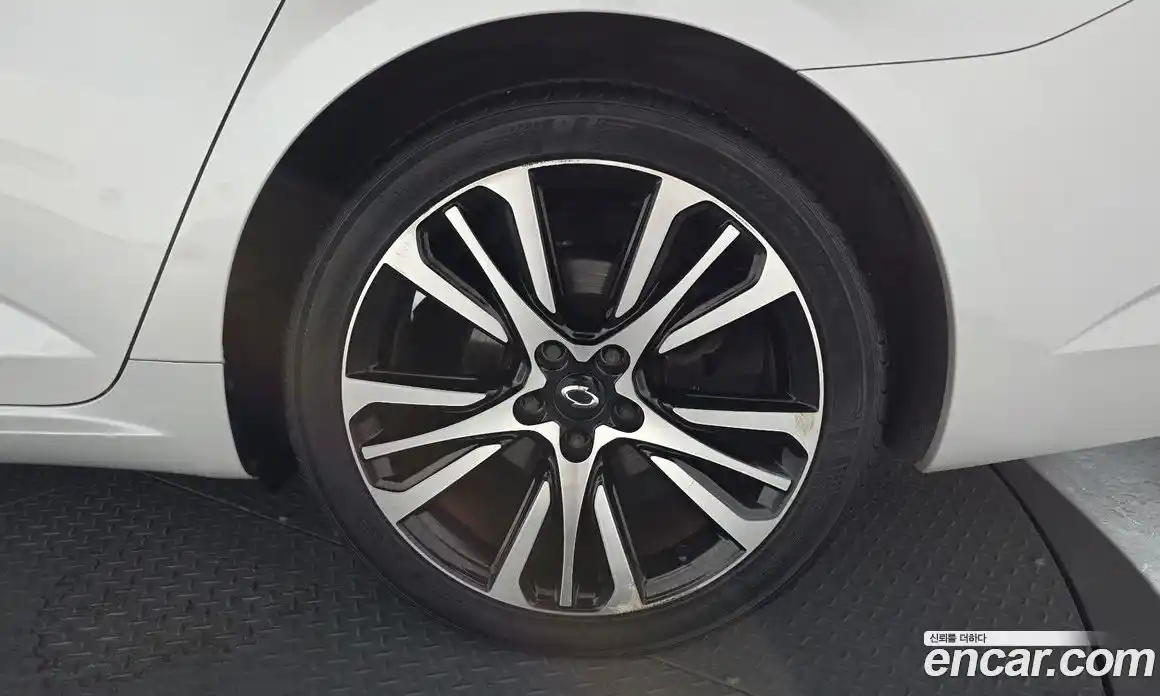 Renault SM6 2022 1.8 Автомат в Москве № 180034, фото 5