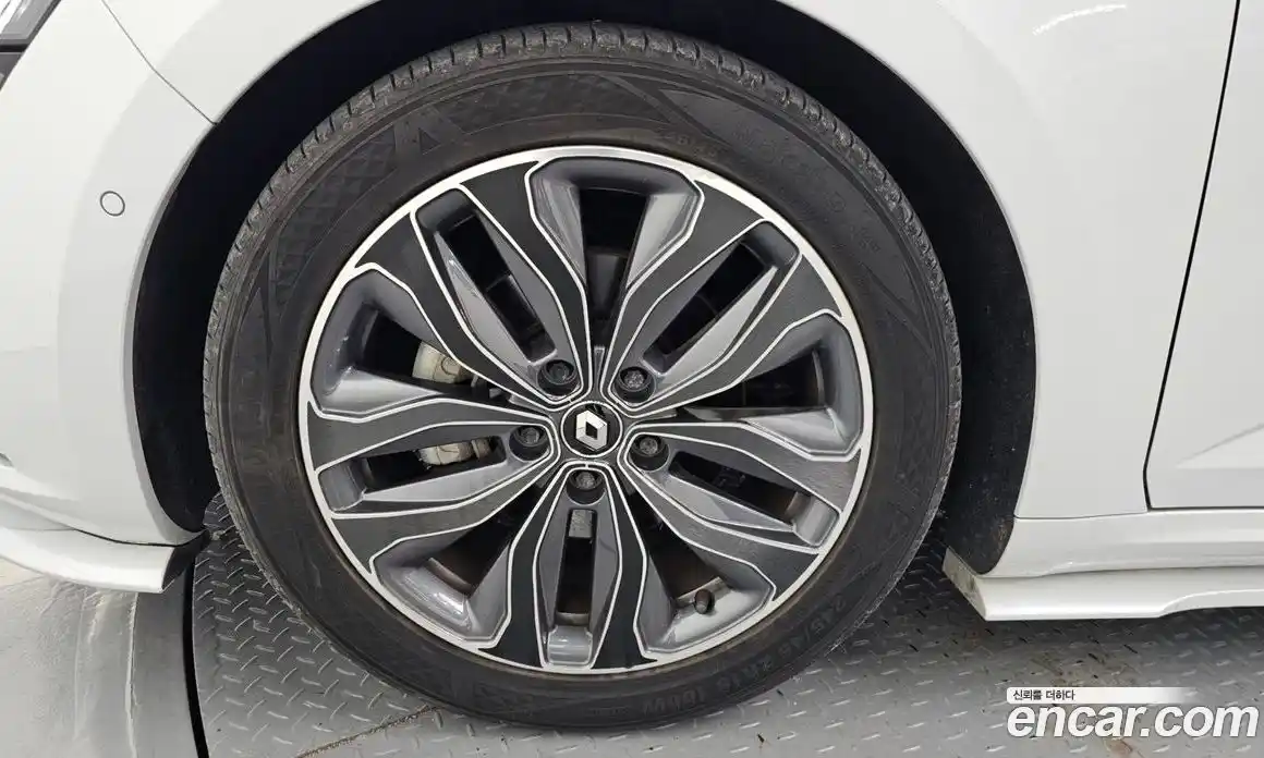 Renault SM6 2016 2.0 Автомат в Москве № 180948, фото 7