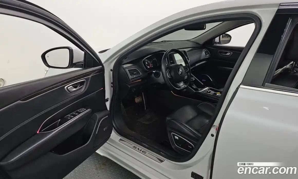 Renault SM6 2016 2.0 Автомат в Москве № 180948, фото 8