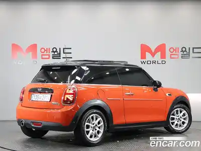 Mini Cooper 2019 1.5 Автомат в Москве № 181798, миниатюра 4