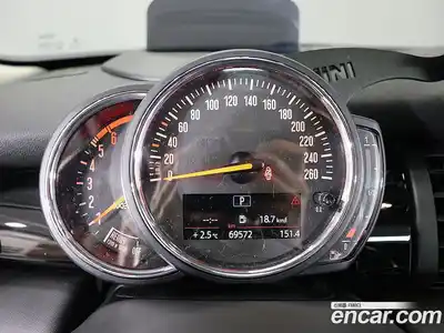 Mini Cooper 2019 1.5 Автомат в Москве № 181798, миниатюра 7