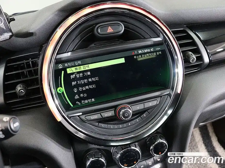 Mini Cooper 2019 1.5 Автомат в Москве № 181798, фото 9