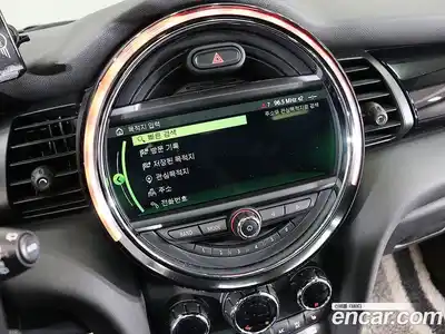 Mini Cooper 2019 1.5 Автомат в Москве № 181798, миниатюра 9