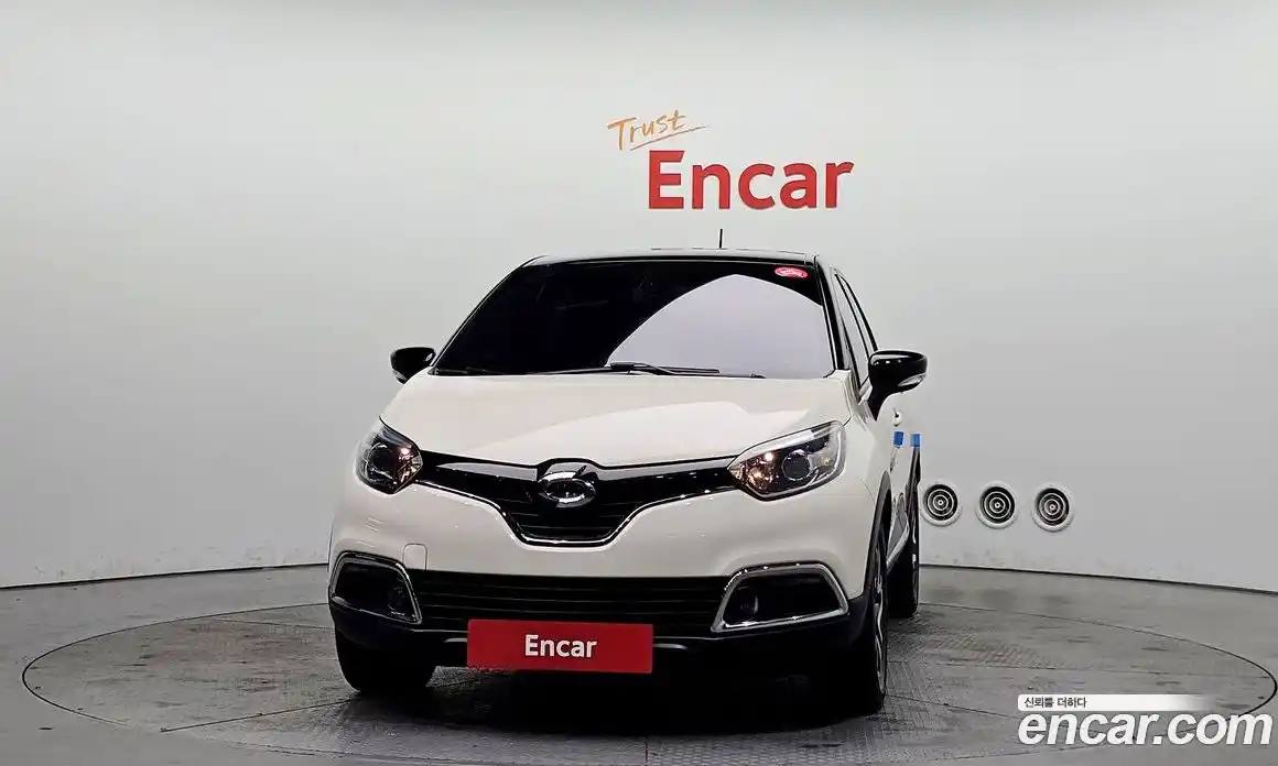 Renault QM3 2015 1.5 Автомат в Москве № 181960, фото 14