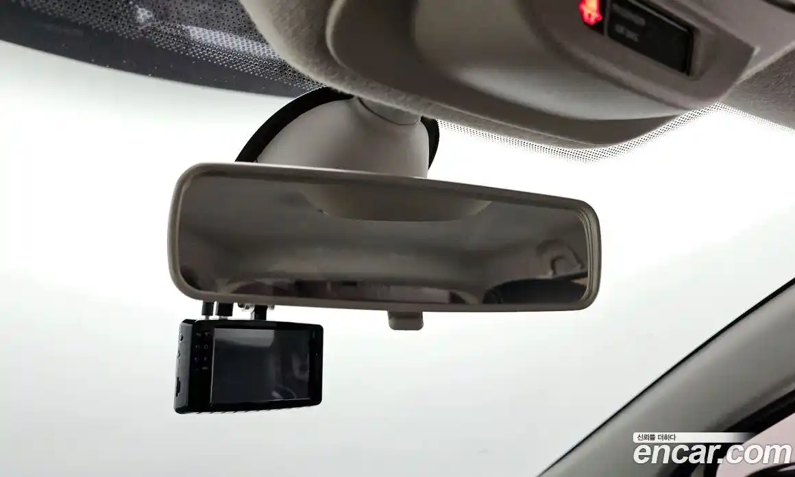 Renault QM3 2015 1.5 Автомат в Москве № 181960, фото 17