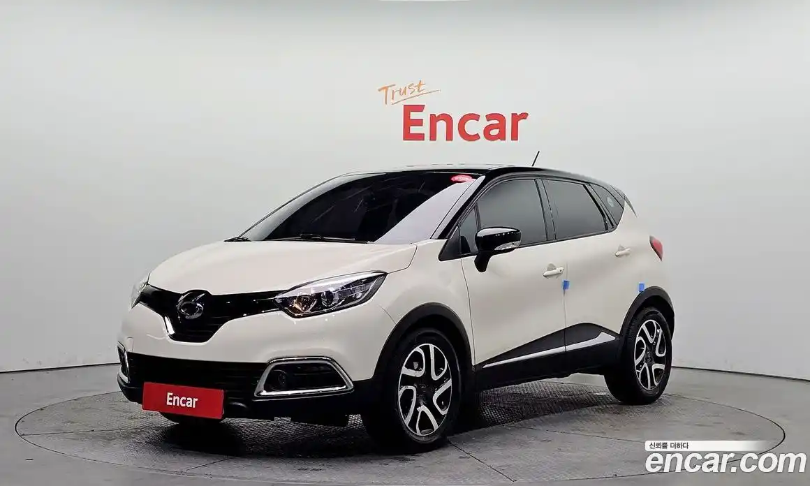 Renault QM3 2015 1.5 Автомат в Москве № 181960, фото 20