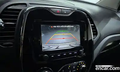 Renault QM3 2015 1.5 Автомат в Москве № 181960, миниатюра 8